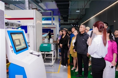 智造魅力，品質見證 百名客戶探訪慕思4.0數字化工廠與卓越檢測服務